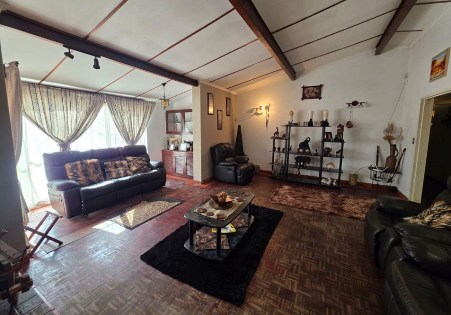 5 Bedroom Property for Sale in Sasolburg Ext 15 Free State